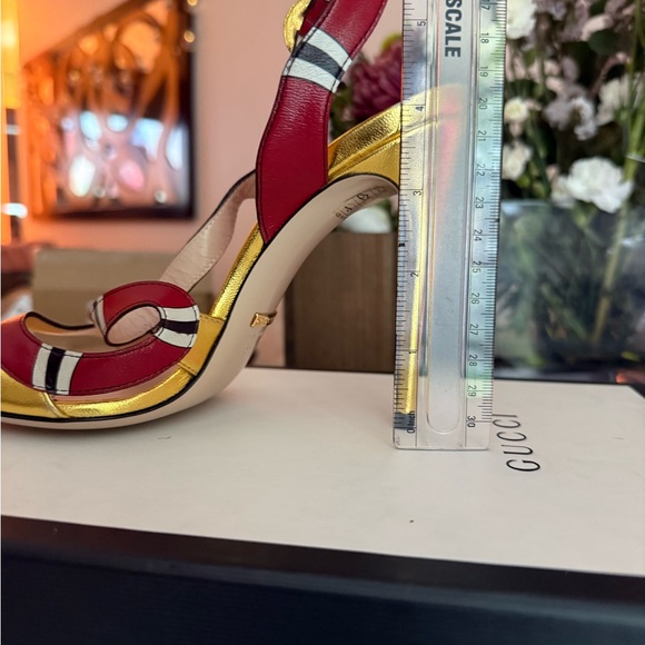 Gucci snake stiletto ❤️‍🔥🖤💛 - Picture 5 of 5